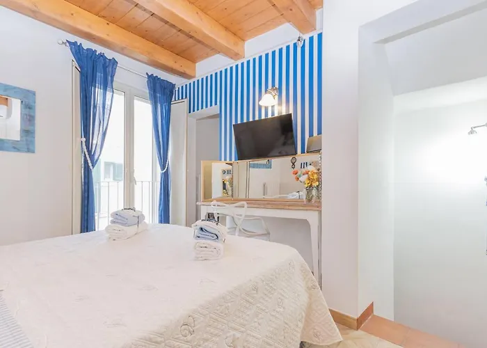 Costa Apartment