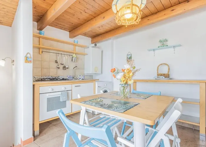 Costa Apartment